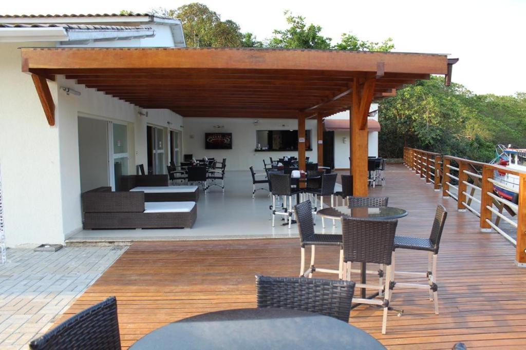 Vai Da Pesca Hotel E Marina Caraguatatuba Buitenkant foto